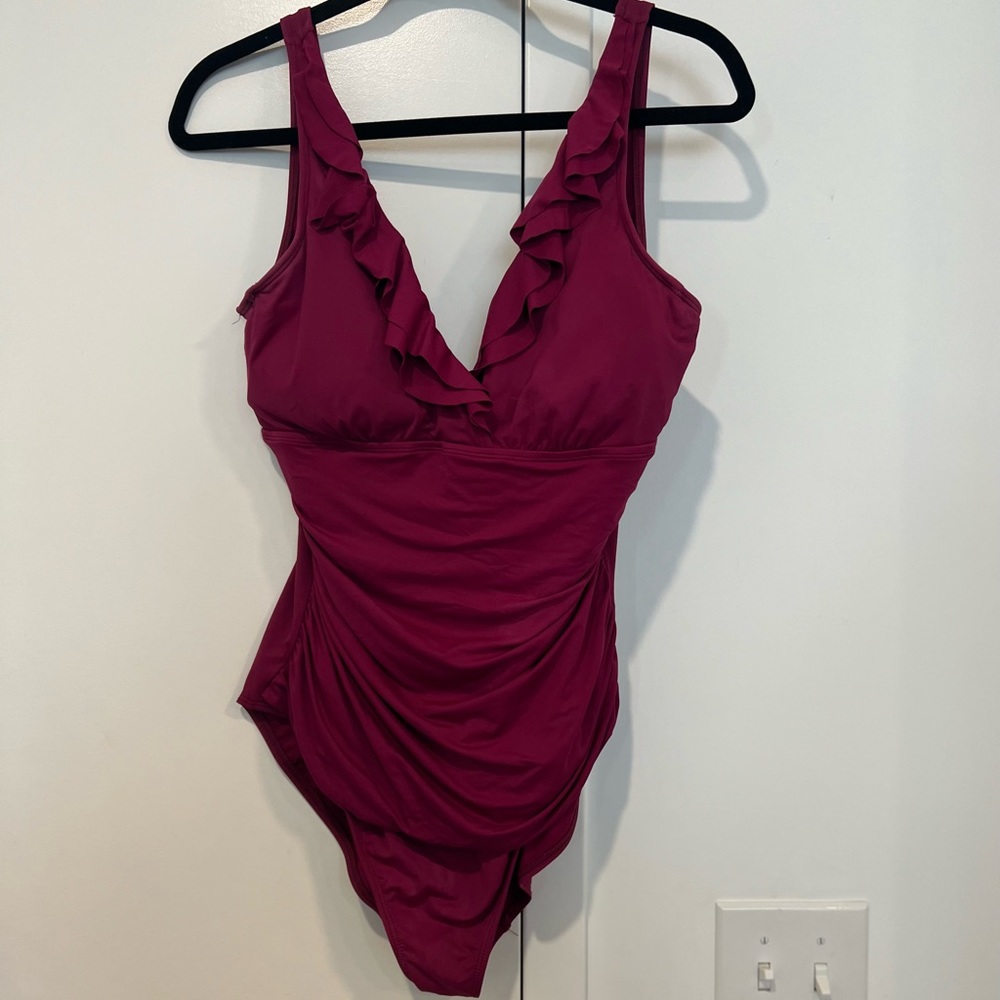 Ralph Lauren One Piece Swimsuit Ruffle Underwire Magenta Size 14